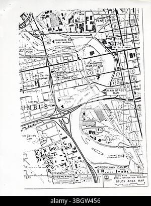 Dieser Bericht der Riverfront Development Task Force (1984) enthält strategische Empfehlungen für die Revitalisierung des Flussufers in Columbus, Ohio, wobei der Schwerpunkt auf städtischer Sanierung, Zugang zum Wasser und nachhaltige Planungspraktiken liegt. Stockfoto