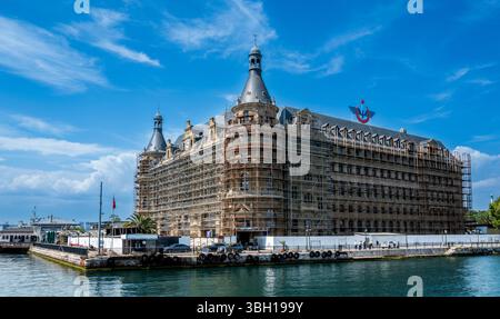 1. Regionaldirektion des Bahnhofsgebäudes der türkischen Staatsbahnen, Kadikoy, Istanbul, Türkei Stockfoto