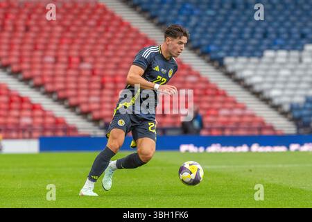 Juni 2025. Glasgow, Großbritannien. Schottland spielte Island in einem internationalen Freundschaftsspiel im schottischen Nationalstadion Hampden Park in Glasgow. Die Endpunktzahl war Schottland 1:3, Island Image von Max Johnston, Schottland 22. Quelle: Findlay / Alamy Live News Stockfoto