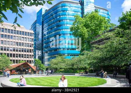 Aldgate Square, Aldgate, City of London, Greater London, England, Vereinigtes Königreich Stockfoto