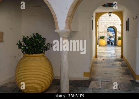 Grecia. Isola di Idra. Chiesa dell' Assunzione della Vergine Maria. Griechenland. Hydra Island. Die Kathedrale Stockfoto