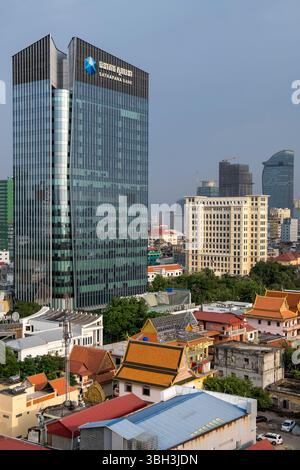 Wolkenkratzer und Luftblick auf Phnom Penh, Kambodscha Stockfoto