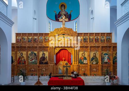 Altarsymbole in der Geburt Christi Heilige Kirche, Shkoder, Albanien Stockfoto