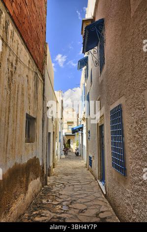 Enge Straße der alten Medina in Hammamet, Tunesien, Mittelmeer, Afrika, HDR, Tunesien, Afrika Stockfoto