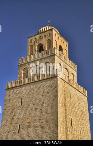 Alte große Moschee in Kairouan in der Sahara, Tunesien, Afrika, HDR, Tunesien, Afrika Stockfoto