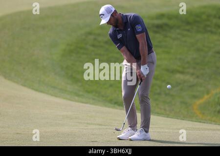 Caledon, Ontario, Kanada. Juni 2025. Sam Burns stürmt in die 18. Runde der RBC Canadian Open, die im TPC Toronto im Osprey Valley in Caledon, Ontario, Kanada stattfand. Daniel Lea/CSM/Alamy Live News Stockfoto