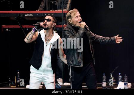 Dieter Bohlen live mit seinem Programm 40 Jahre Modern Talking auf dem Stars of Sound Festival 2025 auf dem Stadtpaltz. Aarberg, 06.06.2025 *** Dieter Bohlen live mit seinem Programm 40 Years of Modern Talking beim Stars of Sound Festival 2025 auf dem Stadtpaltz Aarberg, 06 06 2025 Foto:XP.xFrauchigerx/xFuturexImagex Stars of Sounds 5651 Stockfoto