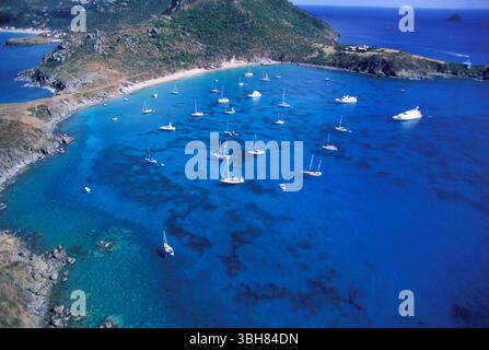 FRANZÖSISCH-WESTINDIEN. SAINT BARTHELEMY ISLAND, COLOMBIER BAY LUFTBILD Stockfoto