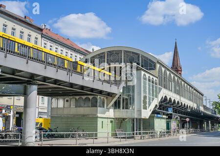 Görlitzer Bahnhof, Kreuzberg, Bezirk Friedrichshain-Kreuzberg, Berlin, Deutschland Stockfoto