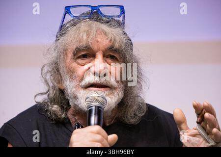 Turin, Italien. Mai 2025. Der italienische Schriftsteller Mauro Corona ist Gast der Buchmesse in Turin 2025 Stockfoto