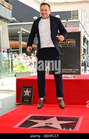Los Angeles, Usa. Juni 2025. Christian Slater wurde am Montag, 9. Juni 2025 in Los Angeles, KALIFORNIEN, mit dem 2.815. Stern auf dem Hollywood Walk of Fame ausgezeichnet. Foto: John McCoy/UPI Credit: UPI/Alamy Live News Stockfoto