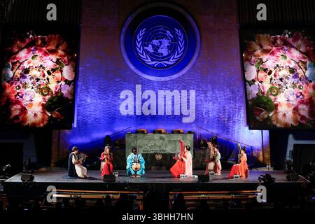 New York, USA, 9. Juni 2025. Anlässlich des Internationalen Tages für den Dialog zwischen den Zivilisationen findet am 9. Juni 2025 im Hauptquartier der Vereinten Nationen in New York statt. Quelle: Liao Pan/China News Service/Alamy Live News Stockfoto