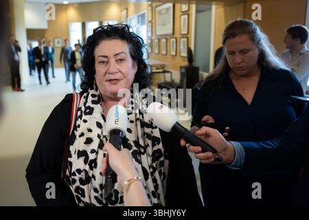 DEN HAAG - Caroline van der Plas (BBB) spricht während der wöchentlichen Fragestunde im Repräsentantenhaus vor der Presse. ANP LAURENS VAN PUTTEN netherlands Out - belgien Out Credit: ANP/Alamy Live News Stockfoto