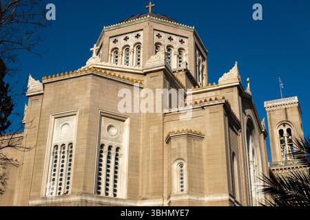 Die Vorderseite der Heiligen Metropolitankirche der Verkündigung an die Jungfrau Maria in Zentral-Athen, Griechenland. Stockfoto
