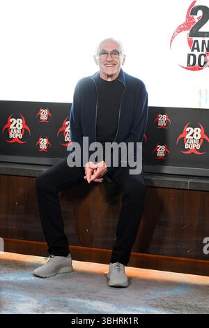 Roma, Latium. Juni 2025. Der britische Regisseur, Drehbuchautor, Filmproduzent und Fernsehproduzent Daniel Francis Boyle, genannt Danny, nimmt 28 Jahre später am Fotoaufruf des Films im Hotel Eden Teil. Rom (Italien), 11. Juni 2025 Credit: massimo insabato/Alamy Live News Stockfoto
