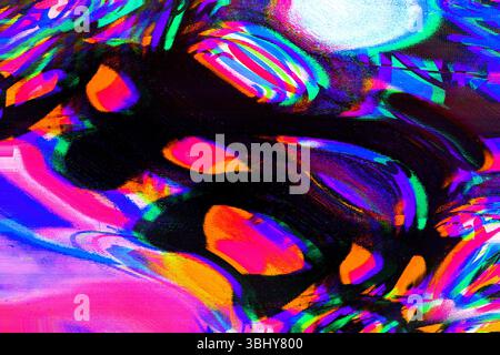 Abstraktes Glitch Art-Muster in Neonrosa, Blau, Orange für Y2K, Ästhetik der 90er Jahre Stockfoto