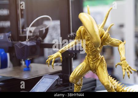 Produktmuster Nahaufnahme Werkstatt 3D-Druck. Industrie Stockfoto