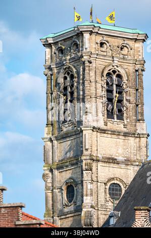 Glockenturm der Abtei Grimbergen, Region Flämisch Brabant, Belgien 8. Juni 2025 Stockfoto
