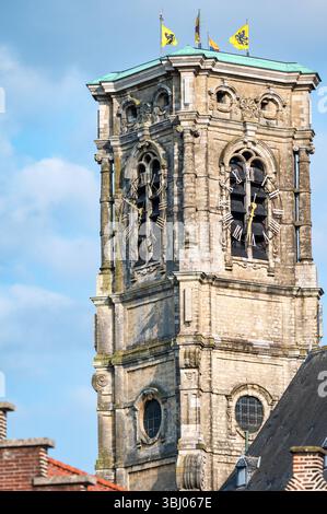 Glockenturm der Abtei Grimbergen, Region Flämisch Brabant, Belgien 8. Juni 2025 Stockfoto