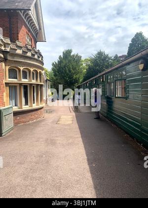 Bletchley Park Haus Kriegsbüros geheim Platz versteckt Milton Keynes The Bombe berühmte Militärsoldaten Navy Army Luftwaffe Nachahmung Spielfilm Stockfoto
