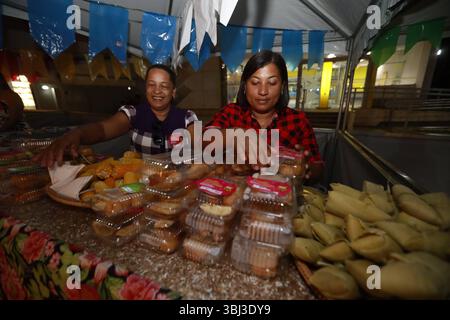 Essensstand in Sao Joao Tanhacu, bahia, brasilien - 31. Mai 2025: Typischer Stand mit Essen bei einem Juni-Festival im Inneren von Bahia während der Festlichkeiten von Sao Joao. TANHACU BAHIA BRASILIEN Copyright: XJoaxSouzax 310525JOA299 Stockfoto