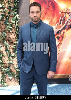 MIRACLE MILE, LOS ANGELES, KALIFORNIEN, USA - JUNI 07: Der schottische Schauspieler und Produzent Gerard Butler kommt am 7. Juni 2025 zur Premiere von Universal Pictures und DreamWorks Animation's „How to Train Your Dragon“ im David Geffen Theater im Academy Museum of Motion Pictures in Miracle Mile, Los Angeles, Kalifornien, USA. (Foto: Xavier Collin/Image Press Agency) Stockfoto