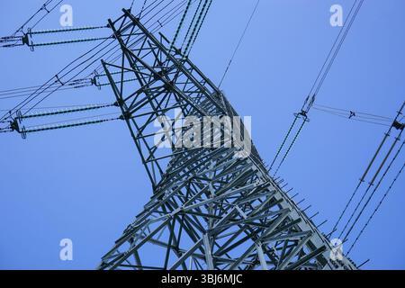 330-kV-Freistromturm, Litauen Stockfoto