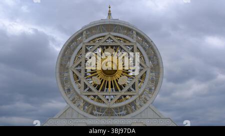 Das weltweit größte Riesenrad in Aschgabat, der Hauptstadt Turkmenistans Stockfoto