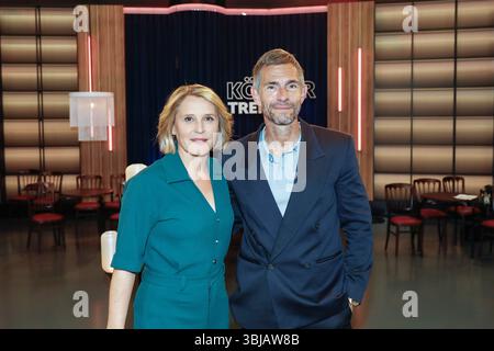Susan Link und Micky Beisenherz bei der Aufzeichnung der WDR-Talkshow 'Kölner Treff' im WDR Studio BS 3. Köln, 03.05.2024 Stockfoto