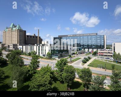 SSM Health Saint Louis University Hospital, Standort: St. Louis MO, Architekten: HGA, Lawrence Group Stockfoto