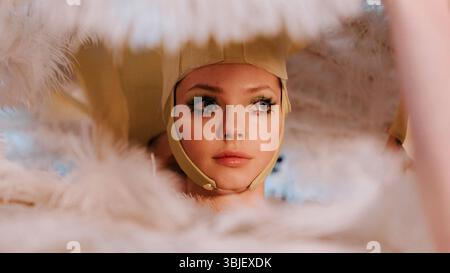 LEA MYREN in DER HÄSSLICHEN STIEFSCHWESTER (2025) -Originaltitel: DEN STYGGE STESOSTEREN-, Regie: EMILIE BLICHFELDT. Quelle: MER Film / Lava Films / Album Stockfoto