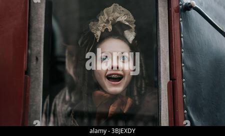 ANE DAHL TORP in DER HÄSSLICHEN STIEFSCHWESTER (2025) -Originaltitel: DEN STYGGE STESOSTEREN-, Regie: EMILIE BLICHFELDT. Quelle: MER Film / Lava Films / Album Stockfoto