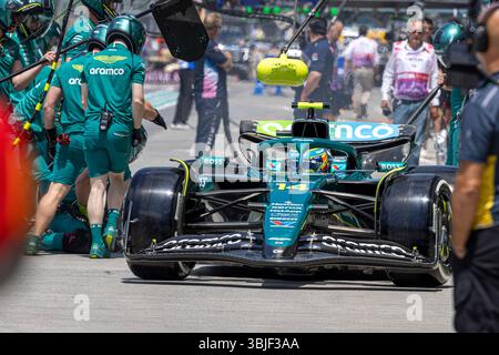 Montreal, Kanada. Juni 2025. 14/2025 - Fernando Alonso (ESP) - Aston Martin Aramco F1 Team - Aston Martin AMR25 - Mercedes während der Qualifikation für den Großen Preis von Kanada 2025 in Montreal, Kanada, am 14. Juni 2025. (Foto: Alessio de Marco/SIPA USA) Credit: SIPA USA/Alamy Live News Stockfoto