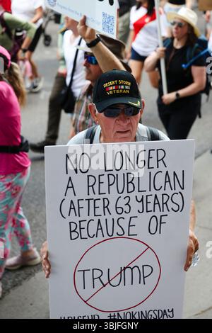 No Kings Rally and march through Downtown Salt Lake City, Juni 2025 Stockfoto