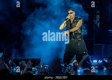 Marracash in Concerto allo Stadio Olimpico 'Grande Torino' Foto di Luca Moschini - Turin 14/06/2025 - Data Sold Out del Tour 'Marra Stadi 2025' Stockfoto