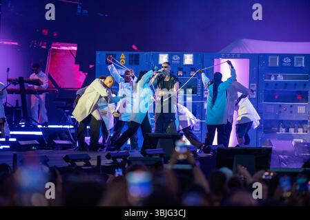 Marracash in Concerto allo Stadio Olimpico 'Grande Torino' Foto di Luca Moschini - Turin 14/06/2025 - Data Sold Out del Tour 'Marra Stadi 2025' Stockfoto