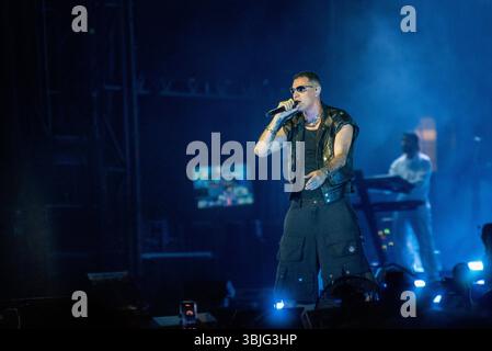 Marracash in Concerto allo Stadio Olimpico 'Grande Torino' Foto di Luca Moschini - Turin 14/06/2025 - Data Sold Out del Tour 'Marra Stadi 2025' Stockfoto