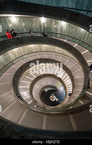 Bramante-Treppe, Vatikanische Museen Stockfoto
