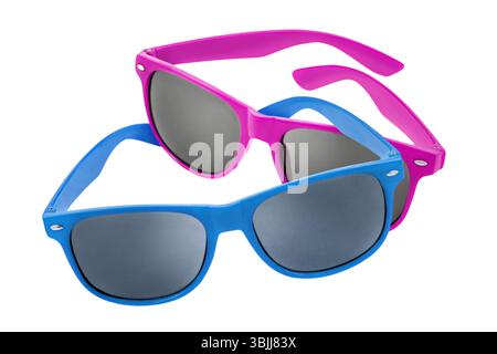 Blaue und rosa Sonnenbrille isoliert auf weißem Hintergrund Stockfoto