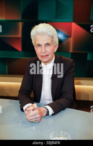 Marie-Agnes Strack-Zimmermann in der ARD-Talkshow 'hart aber fair' im WDR Fernsehstudio B. Köln, 27.05.2024 Stockfoto