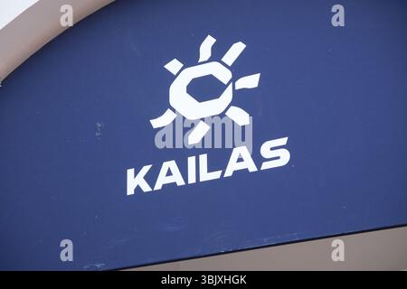 Shanghai, China - 5. April 2025: Firmenlogo der Marke Kailas Stockfoto