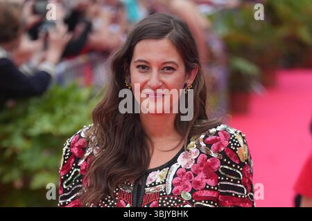 Cabourg, Frankreich. 14. Juni 2025. Laura Piani assiste au tapis rouge lors du quatri me jour du 39e Festival du Film de Cabourg le 14 juin 2025 ˆ Cabourg, Frankreich. le 14 Juin 2025. Foto par Laurent Lairys /ABACAPRESS.COM Stockfoto