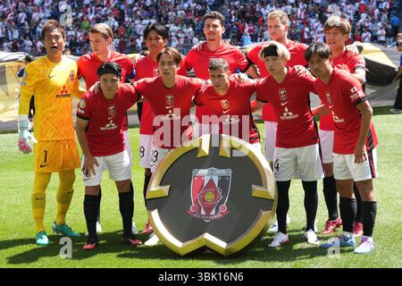 Seattle, Usa. Juni 2025. Urawa Red Diamonds steht für das traditionelle Foto vor dem Spiel der FIFA Club-Weltmeisterschaft gegen River Plate am 17. Juni 2025 im Lumen Field in Seattle, Washington. (Foto Nate Koppelman/SIPA USA) Credit: SIPA USA/Alamy Live News Stockfoto