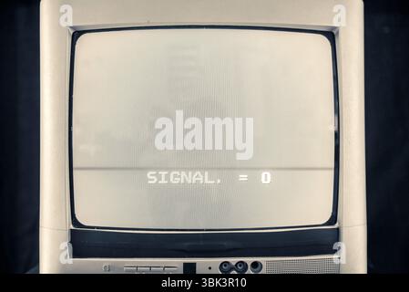 Alte Kathodenröhre ohne Signal Stockfoto