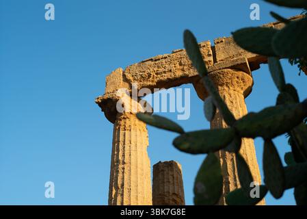 Italien, Sizilien, Agrigento, Tempel des Juno, (römischer) Tempel der Hera (griechisch) Tal der Tempel Stockfoto