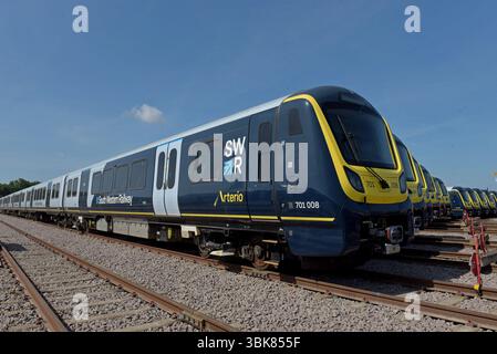 New South Western Railway SWR Arterio Class 701 Alstom-Züge im Depot Long Marston Rail, Warwickshire, Juni 2025 Stockfoto