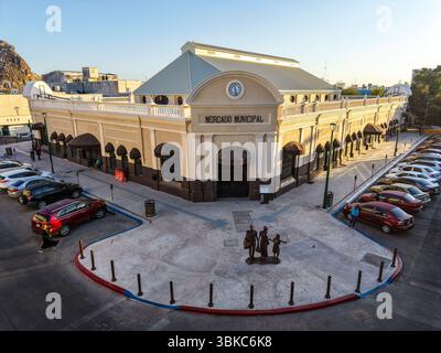 Hermosillo Municipal Market, Sonora, im historischen Zentrum von Hermosillo, Mexiko. Luftaufnahme. **(Foto von Luis Gutierrez/Norte Photo) Mercado Municipal de Hermosillo Sonora en el Centro Histórico de Hermosillo Mexico, vista aerea, vista General. **(Foto: Luis Gutierrez/Norte Photo) Stockfoto
