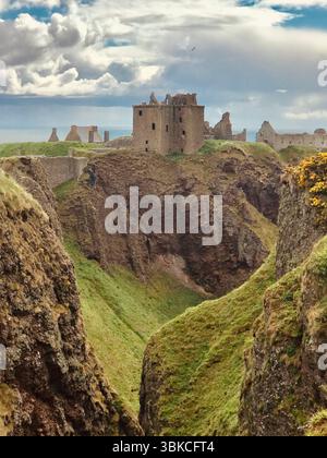 Dunnottar Castle: Die Festung auf den Klippen Schottlands Stockfoto