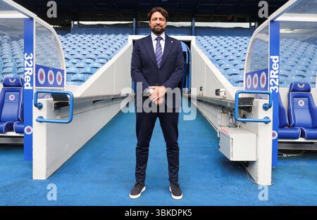 Aktenfoto vom 05.06.2025 von Rangers-Cheftrainer Russell Martin, der für den Auftakt der Champions League gegen Panathinaikos eine „andere“ Mannschaft erwartet, da er die Wichtigkeit früherer Unterschriften betonte. Ausgabedatum: Freitag, 20. Juni 2025. Stockfoto