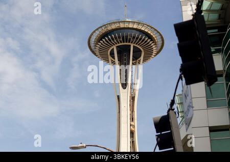 Eine andere Perspektive der Seattle Space Needle Stockfoto
